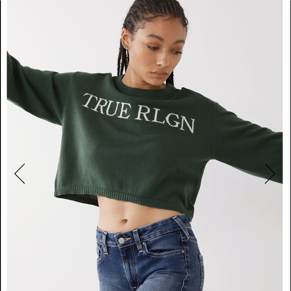TRUE RELIGION | CROP LOGO SWEATER